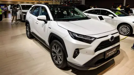 Китайская волна накрыла Россию: рекордный приток подержанных авто в 2025 году