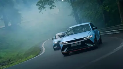 Porsche, только не списывай точь в точь: немцы решили перенять опыт корейцев