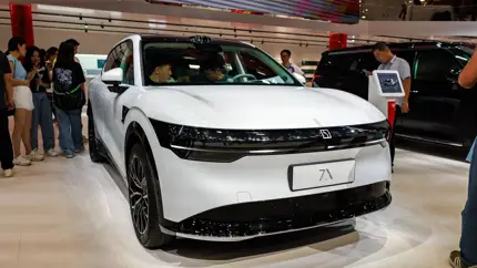 646 л.с., пневмоподвеска и гарантия: россиянам предлагают конкурента Tesla Model Y менее чем за 7 млн рублей