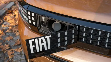 Новый FIAT Fastback засветился на тестах: новые детали раскрыты до дебюта