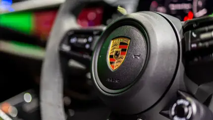 Новый Porsche GT3 RS готовится к дебюту: появилась первая информация