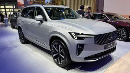 Volvo обновила популярные кроссоверы — первые подробности из Пекина