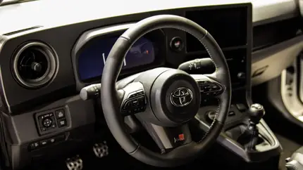 Почему для возврата в РФ компании Toyota придется наладить локальную сборку: эксперт всё объяснил