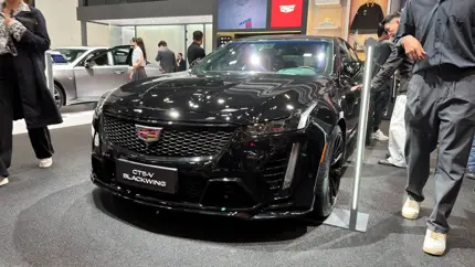 Пекин встречает легенду: Cadillac представил обновлённые CT5 и Blackwing