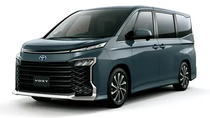 Toyota зарегистрировала в РФ минивэн Voxy
