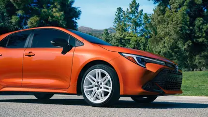 Toyota выпустила спецверсию Corolla: таких машин соберут всего 1,6 тыс. шт.