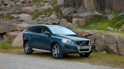 Молодость вопреки годам: в РФ продают 16-летний Volvo XC60 в идеале