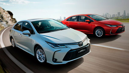 В Китае начались продажи новой Toyota Corolla с расходом 4 литра на 100 километров