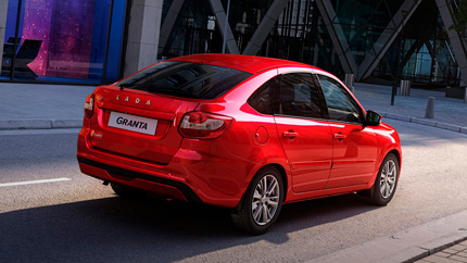 Отечественная LADA Granta стала самым популярным автомобилем на рынке РФ в июле 2022 года