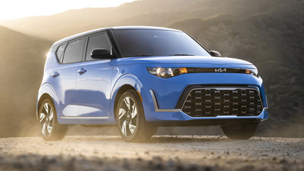 В России начались продажи обновленных кроссоверов KIA Soul: известны цены