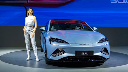 В Россию привезли конкурента Tesla Model 3 из Китая